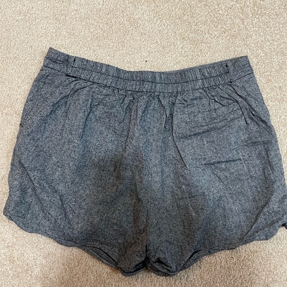 Wish list short size large - Picture 3 of 4